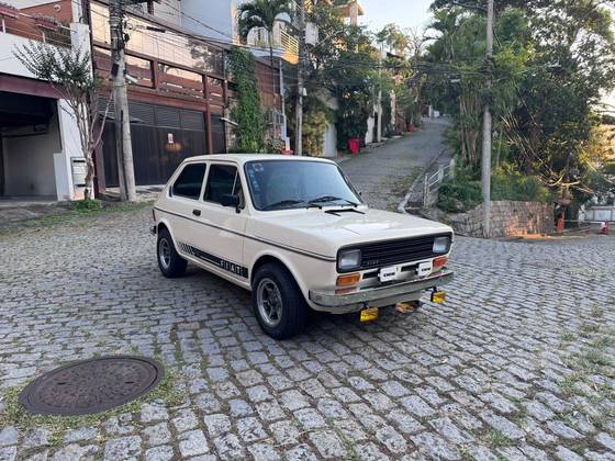 FIAT 147 1.3 L 8V GASOLINA 2P MANUAL FIAT 147 1.3 L 8V GASOLINA 2P MANUAL
